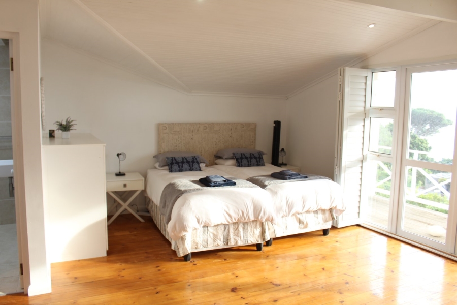 4 Bedroom Property for Sale in Simons Kloof Western Cape